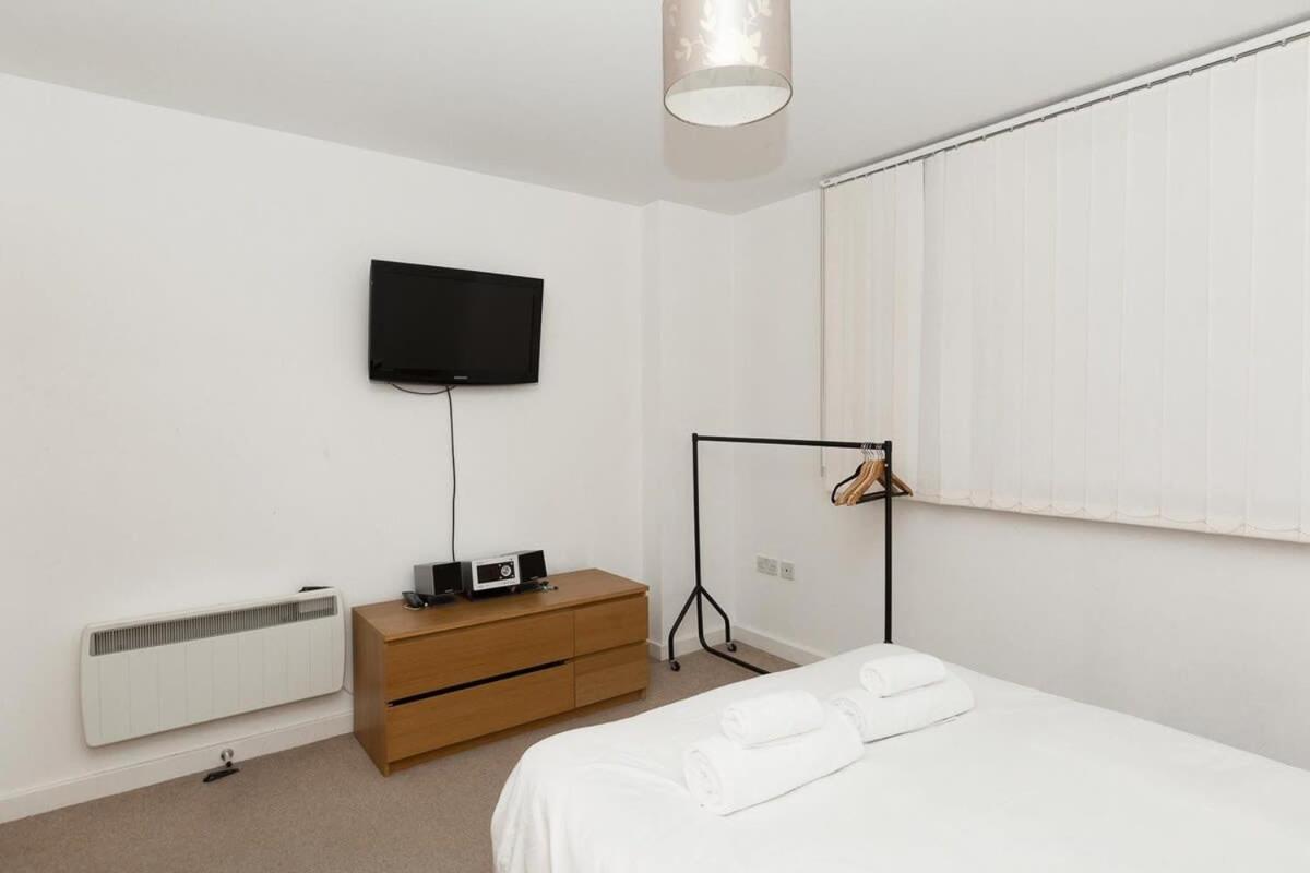 2 Bedroom East With Amazing Views Appartamento Londra